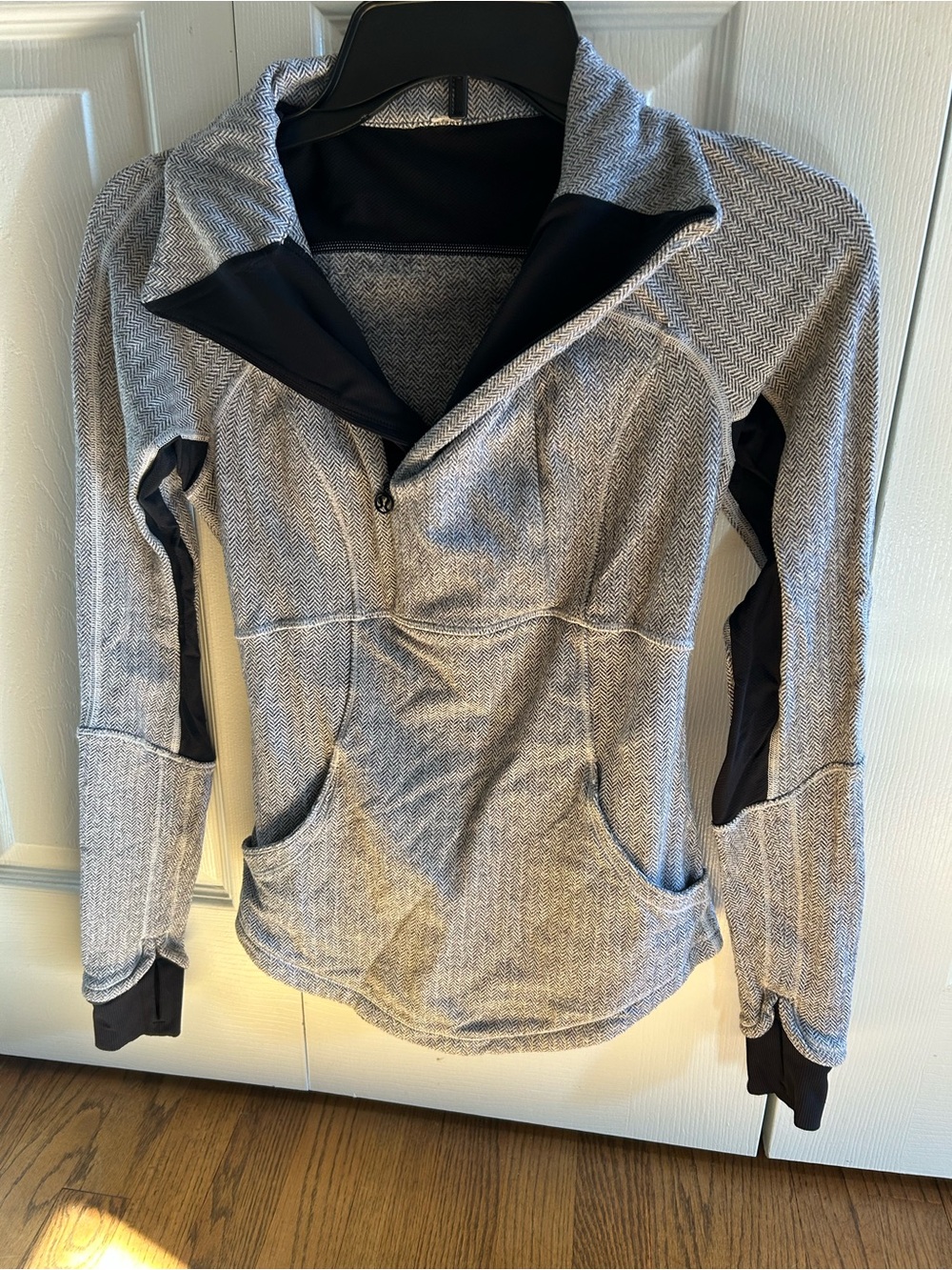 lululemon athletica Heather Gray Half-Zip Pullover with Black Accents